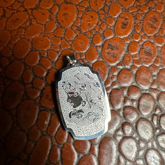 Medusa pendant necklace BUNDLE! 3 for $15 or 4 for $20 - Picture 4 of 7